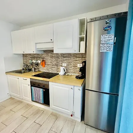 Cozy In Centric Area At With Air Conditioner Apartamento *